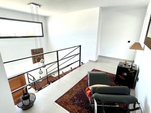 First floor landing