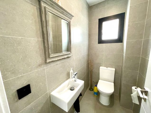 Ground floor WC